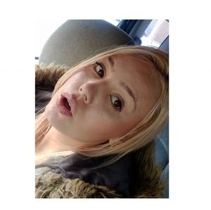 Meet your Posher, Gabby